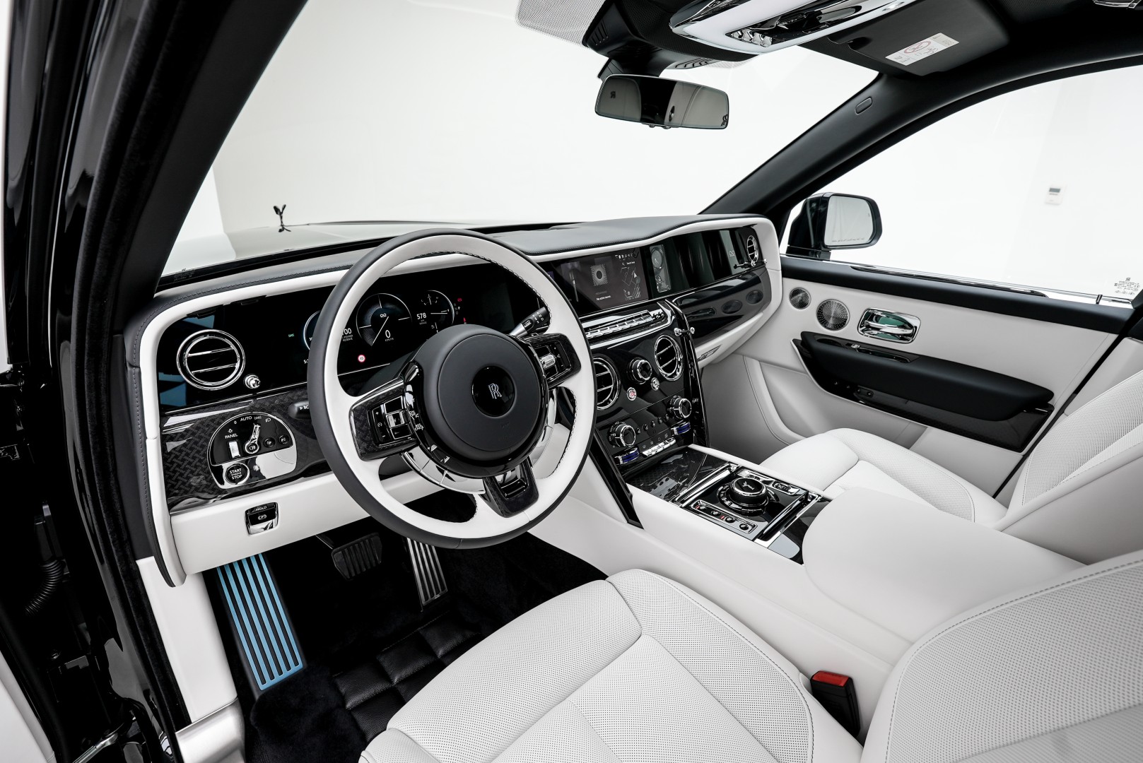 2026 ROLLS ROYCE CULLINAN | BLACK BADGE | GCC | MAIN DEALER WARRANTY SERVICE